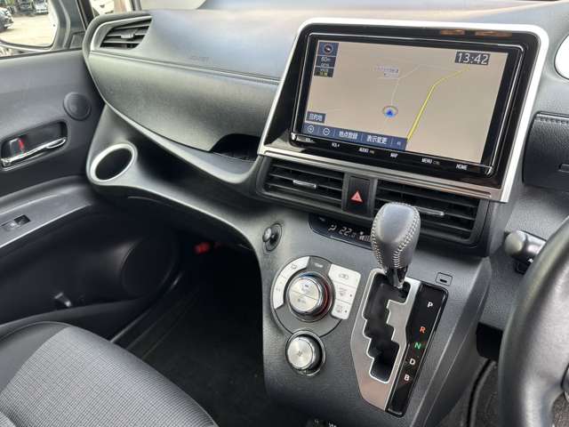 トヨタ シエンタ　ハイブリッド ハイブリッド １．５ Ｇ セーフティ エディション R2年 (関東) 99