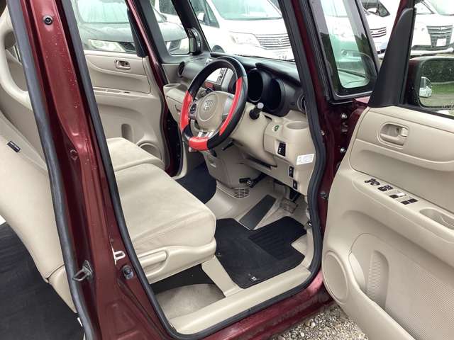 ホンダ Ｎ　ＢＯＸ ６６０ Ｇ Ｌパッケージ H24年 (関東) 99