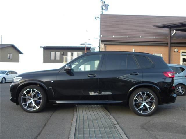 ＢＭＷ Ｘ５ Ｘドライブ ３５Ｄ Ｍスポーツ ドライビング ダイナミクス パッケージ ４ＷＤ R1年 () 99