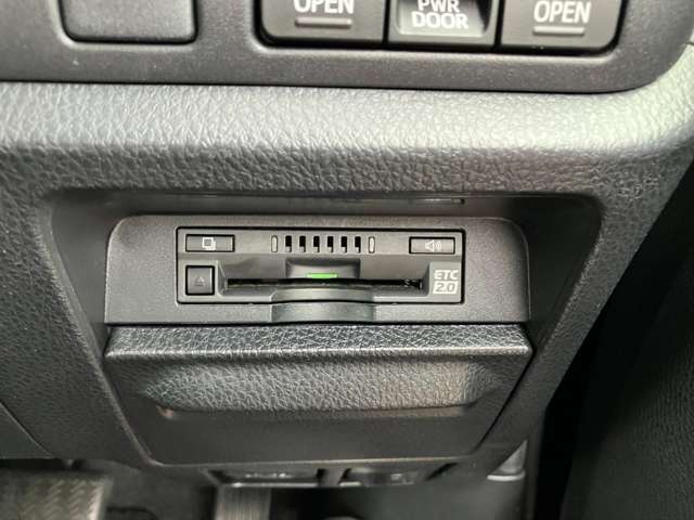 トヨタ ヴォクシー １．８ ハイブリッド ＺＳ 煌 H30年 () 99