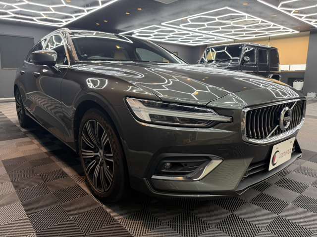 ボルボ Ｖ６０ Ｔ５　インスクリプション R2年 (関東) 99