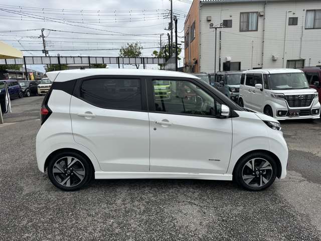 日産 デイズ ６６０ ハイウェイスターＧターボ R1年 (関東) 99
