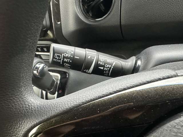 ホンダ Ｎ　ＢＯＸ カスタム ６６０ Ｇ Ｌ ホンダセンシング R1年 (関東) 99