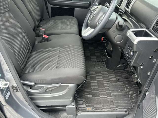 トヨタ ピクシス　メガ ６６０ Ｌ ＳＡＩＩ H29年 (関東) 99