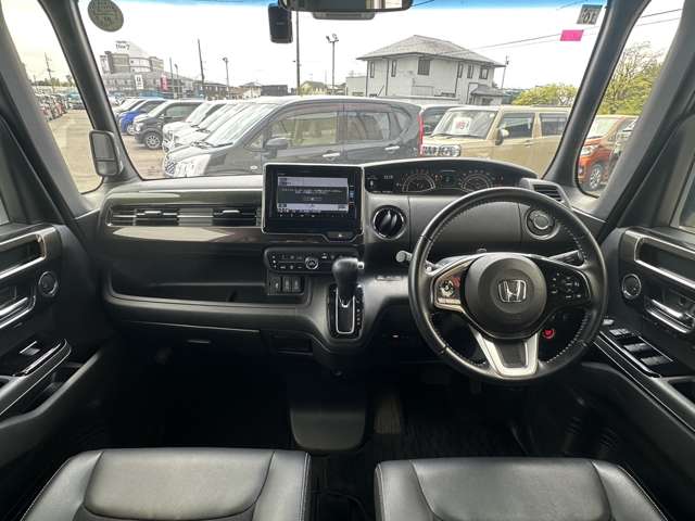 ホンダ Ｎ　ＢＯＸ カスタム ６６０ Ｇ ＥＸ ターボ ホンダセンシング H29年 (関東) 99