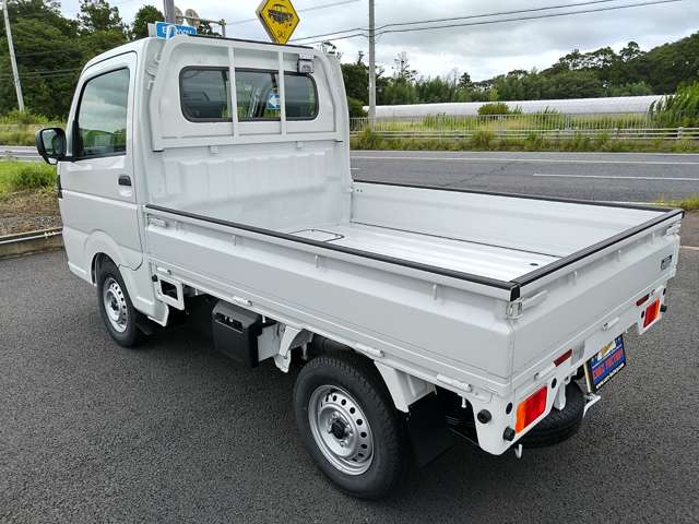 スズキ キャリイトラック ６６０ ＫＣ農繁 ３方開 ４ＷＤ R8年 () 99