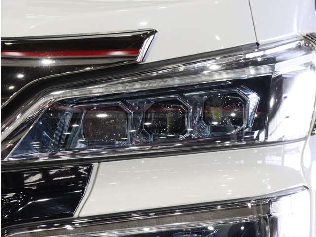 トヨタ ヴェルファイア　ハイブリッド ハイブリッド ２．５ エグゼクティブ ラウンジ Ｚ Ｅ－ＦＯＵＲ ４ＷＤ H30年 () 99