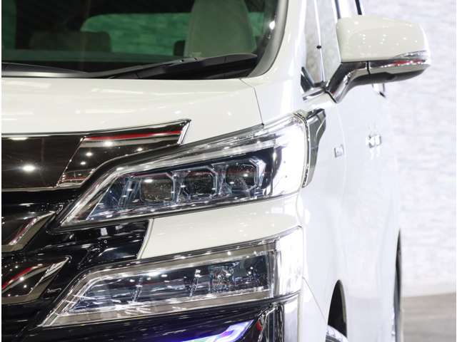 トヨタ ヴェルファイア　ハイブリッド ハイブリッド ２．５ エグゼクティブ ラウンジ Ｚ Ｅ－ＦＯＵＲ ４ＷＤ H30年 () 99