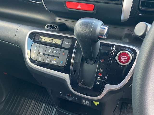ホンダ Ｎ　ＢＯＸ ６６０ カスタムＧ Ｌパッケージ H28年 () 99