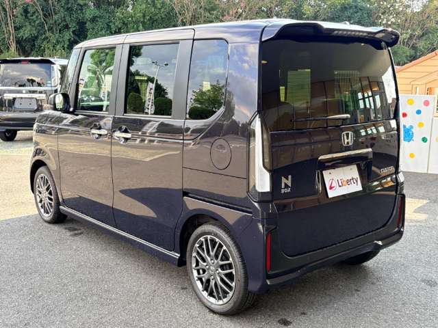 ホンダ Ｎ　ＢＯＸ カスタム ６６０ ターボ R8年 () 99