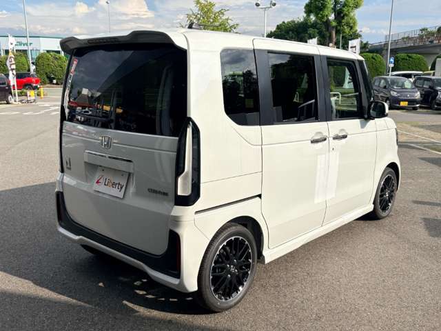 ホンダ Ｎ　ＢＯＸ カスタム ６６０ ターボ コーディネートスタイル モノトーン R8年 () 99