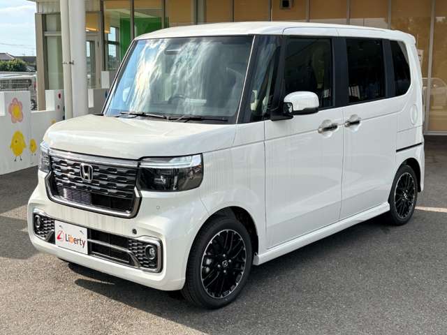 ホンダ Ｎ　ＢＯＸ カスタム ６６０ ターボ コーディネートスタイル モノトーン R8年 () 99