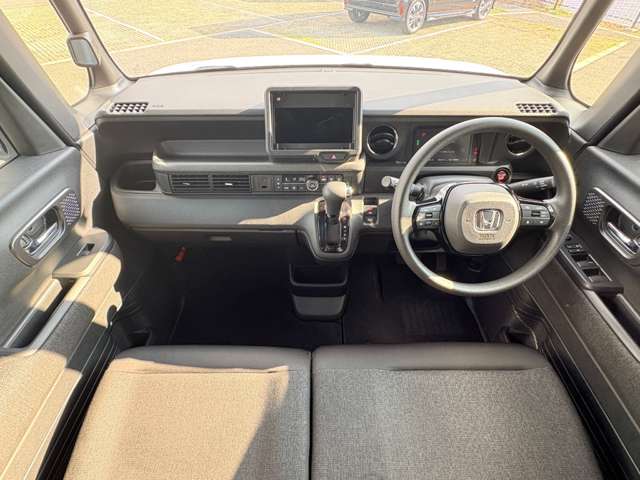 ホンダ Ｎ　ＢＯＸ カスタム ６６０ R6年 () 99