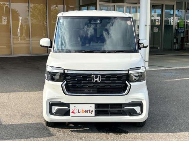 ホンダ Ｎ　ＢＯＸ カスタム ６６０ R6年 () 99