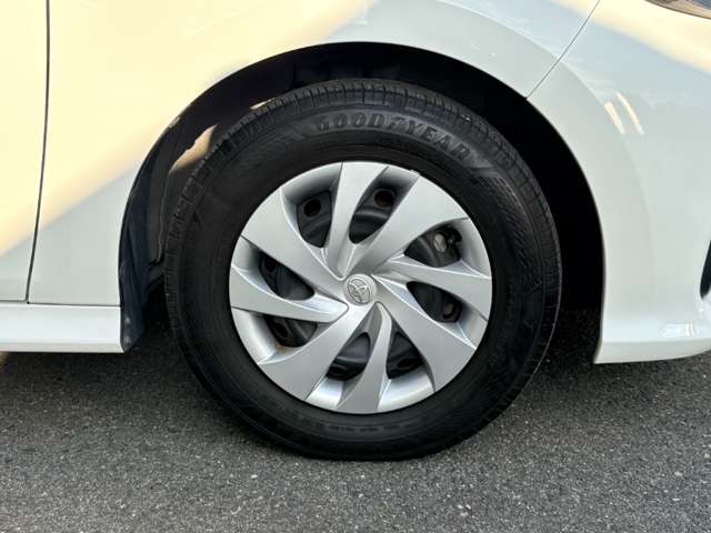 トヨタ ヤリス １．０ Ｘ R3年 () 99