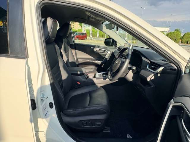 トヨタ ＲＡＶ４ ２．０ Ｇ Ｚパッケージ ４ＷＤ R3年 () 99