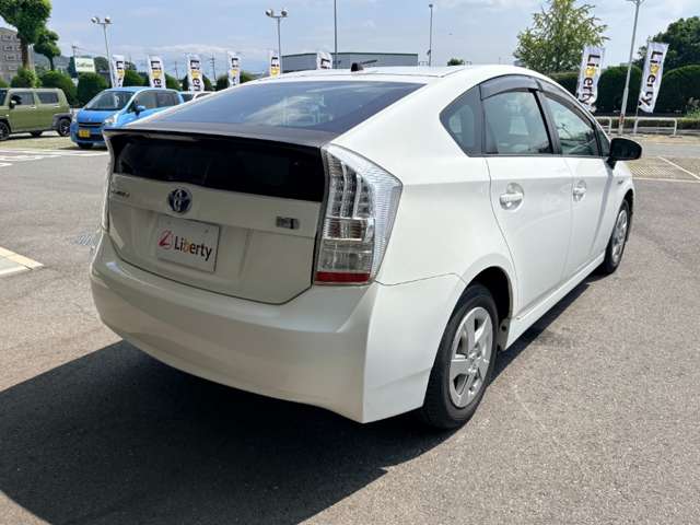 トヨタ プリウス １．８ Ｌ H23年 () 99