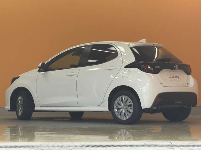 トヨタ ヤリス １．５ ハイブリッド Ｘ Ｅ－ＦＯＵＲ ４ＷＤ R5年 (甲信越・北陸) 99