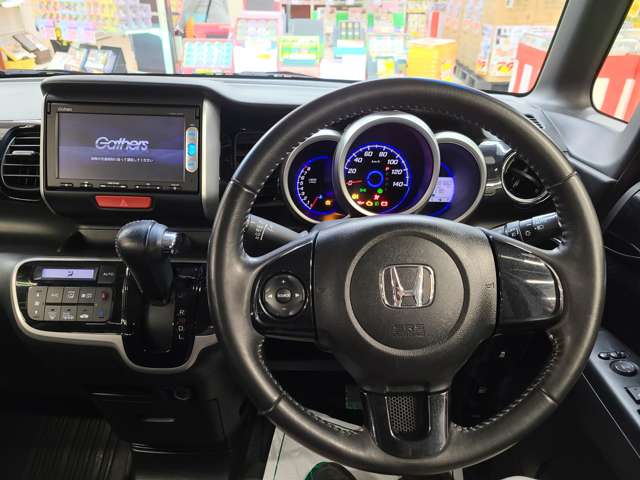 ホンダ Ｎ　ＢＯＸ ６６０ カスタムＧ ＳＳパッケージ ４ＷＤ H26年 (北海道) 99