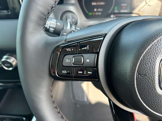 ホンダ ヴェゼル １．５ Ｅ：ＨＥＶ Ｚ R8年 (九州・沖縄) 99