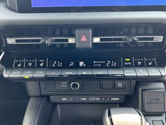 トヨタ ランドクルーザー２５０ ２．７ ＶＸ ４ＷＤ R8年 (九州・沖縄) 99