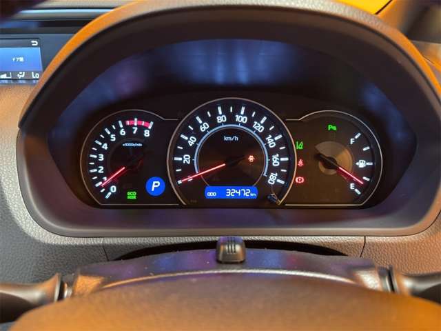 トヨタ ヴォクシー ２．０ ＺＳ 煌ＩＩＩ R3年 (近畿) 99