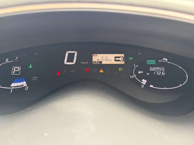 日産 セレナ ２．０ ハイウェイスター H23年 (近畿) 99