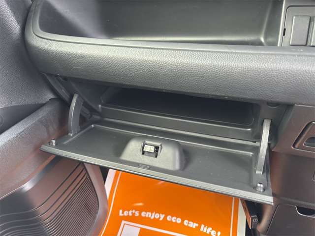 ホンダ Ｎ　ＢＯＸ カスタム ６６０ Ｇ Ｌ ホンダセンシング R1年 () 99