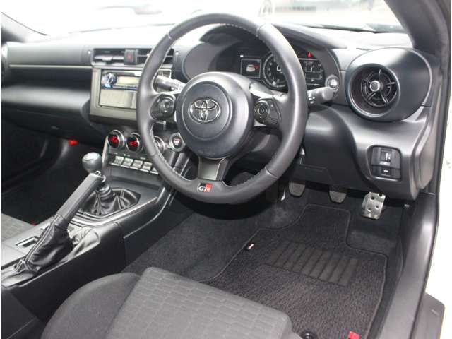 トヨタ ＧＲ８６ ２．４ ＲＣ R5年 () 99