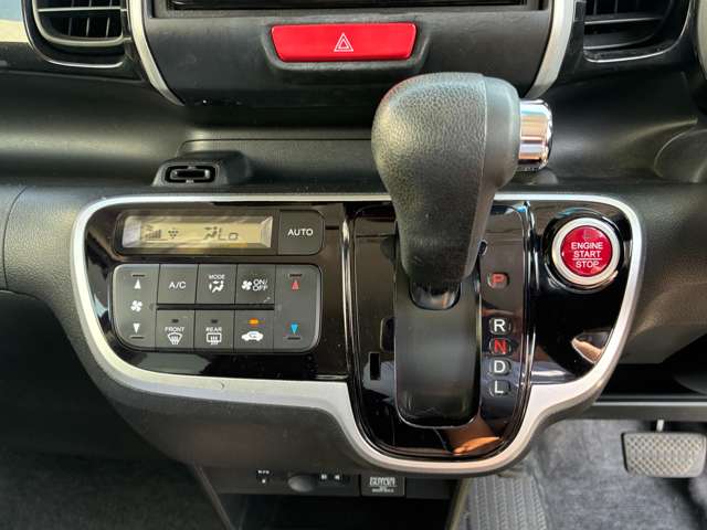ホンダ Ｎ　ＢＯＸ ６６０ カスタムＧ Ｌパッケージ H28年 (関東) 99