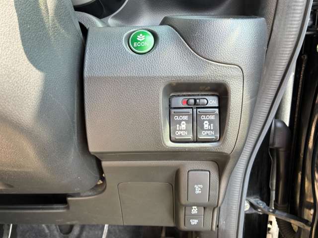 ホンダ Ｎ　ＢＯＸ ６６０ カスタムＧ Ｌパッケージ H28年 (関東) 99