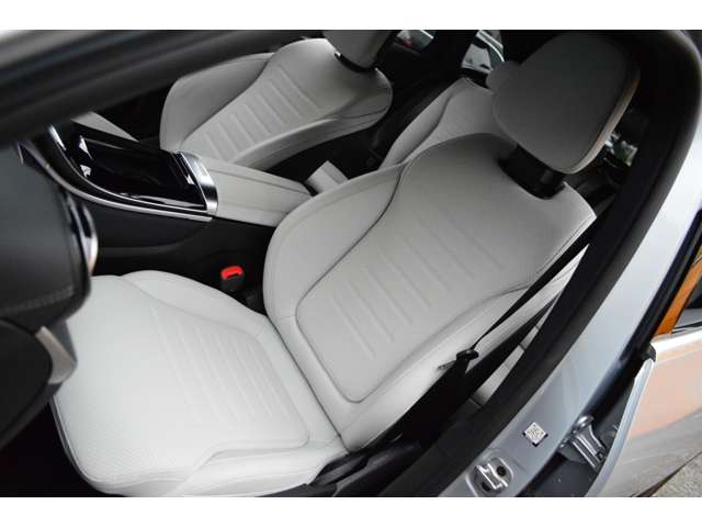 メルセデスベンツ ＧＬＣクラス ２２０ Ｄ ４マチック （ＩＳＧ搭載モデル） ＡＭＧラインパッケージ ディーゼルターボ４ＷＤ ＭＰ２０２４０１ R6年 (関東) 99
