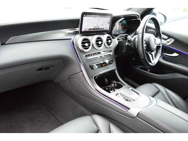 メルセデスベンツ ＧＬＣクーペ ２２０ Ｄ ４マチック ４ＷＤ R3年 (関東) 99