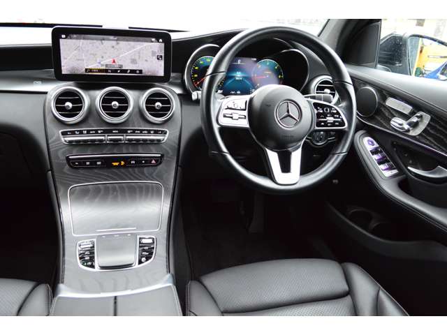 メルセデスベンツ ＧＬＣクーペ ２２０ Ｄ ４マチック ４ＷＤ R3年 (関東) 99