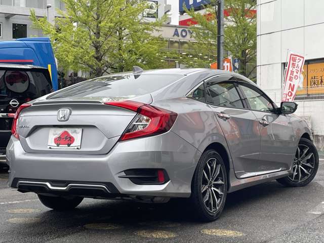 ホンダ シビック １．５ H29年 (関東) 99
