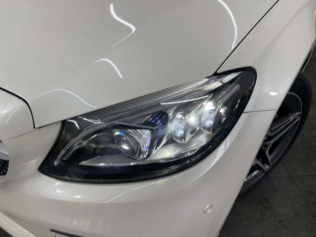 メルセデスベンツ Ｃクラスワゴン Ｃ２００ ローレウス エディション （ＢＳＧ搭載モデル） スポーツプラスパッケージ R3年 (関東) 99