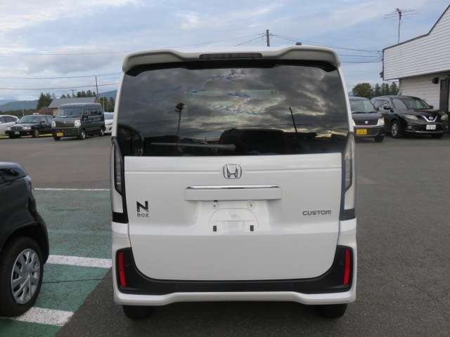 ホンダ Ｎ　ＢＯＸ カスタム ６６０ ４ＷＤ R8年 (東北) 99
