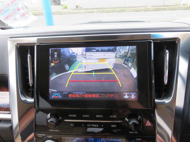 トヨタ アルファード　ハイブリッド ハイブリッド ２．５ Ｘ Ｅ－ＦＯＵＲ ４ＷＤ R4年 () 99