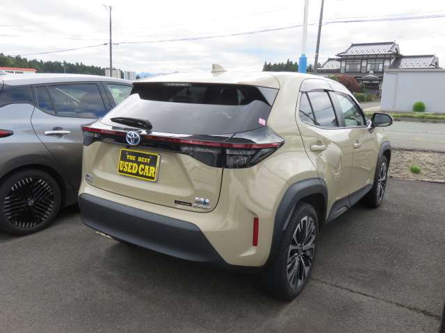 トヨタ ヤリスクロス　ハイブリッド １．５ ハイブリッド Ｚ Ｅ－ＦＯＵＲ ４ＷＤ R3年 (東北) 99