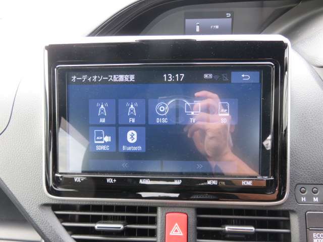トヨタ ノア ２．０ ＳＩ ＷＸＢＩＩ ４ＷＤ R1年 () 99