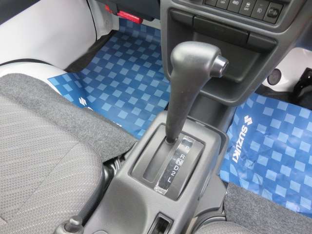 スズキ キャリイトラック ６６０ スーパーキャリイ Ｘ ３方開 ４ＷＤ R4年 () 99