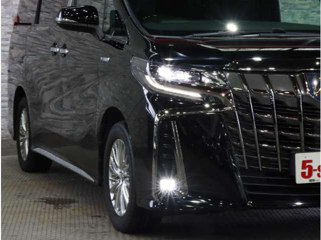 トヨタ アルファード　ハイブリッド ハイブリッド ２．５ Ｓ タイプゴールド Ｅ－ＦＯＵＲ ４ＷＤ R2年 (関東) 99
