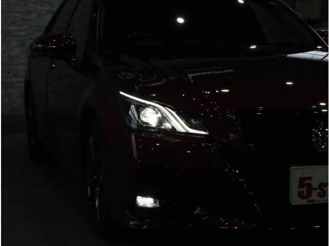 トヨタ クラウンアスリート ２．０ Ｓ－Ｔ Ｊフロンティア リミテッド H29年 (関東) 99