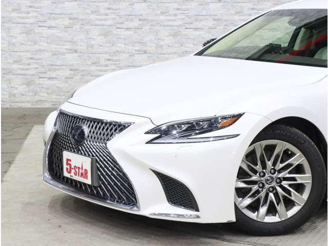 レクサス ＬＳ５００ｈ ５００Ｈ エグゼクティブ ４ＷＤ H29年 (関東) 99