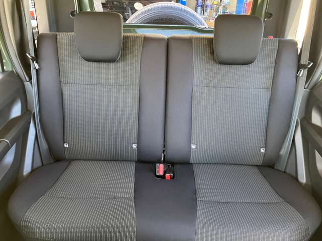 スズキ ジムニー　ノマド １．５ ＦＣ ４ＷＤ R7年 () 99