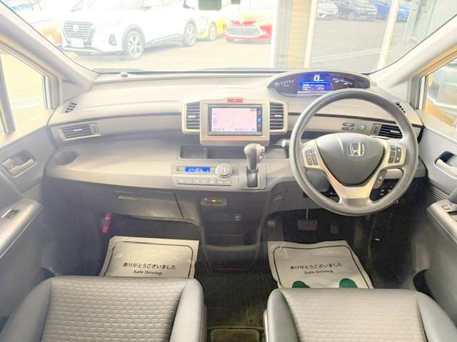 ホンダ フリードスパイク　ハイブリッド １．５ ジャストセレクション H28年 (関東) 99
