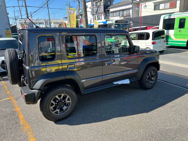 スズキ ジムニー　ノマド １．５ ＦＣ ４ＷＤ R8年 () 99