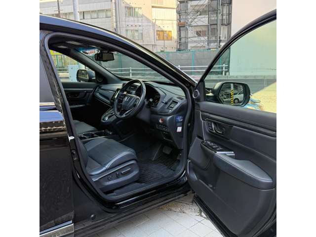 ホンダ ＣＲ－Ｖ ２．０ Ｅ：ＨＥＶ ＥＸ ブラック エディション ４ＷＤ R4年 (近畿) 99