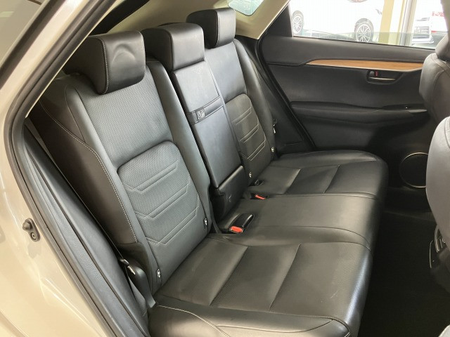 レクサス ＮＸ３００ｈ ３００Ｈ バージョンＬ ４ＷＤ H30年 (近畿) 99