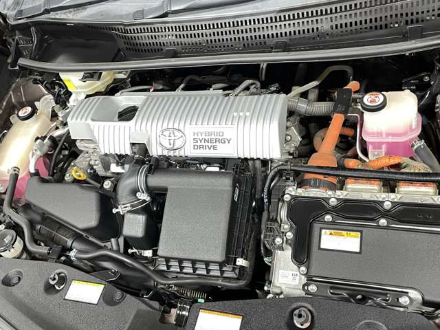 トヨタ プリウスΑ １．８ Ｓ H28年 (近畿) 99
